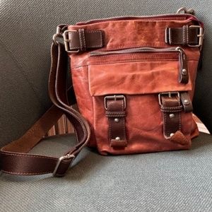 Tano Leather Crosssbody Handbag